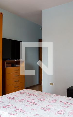 Casa à venda com 160m², 3 quartos e 4 vagas Casa à venda com 160m², 3 quartos e 4 vagasSuíte