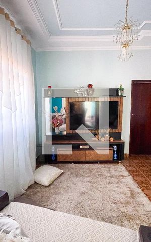 Casa à venda com 126m², 3 quartos e 1 vaga Casa à venda com 126m², 3 quartos e 1 vagaSala