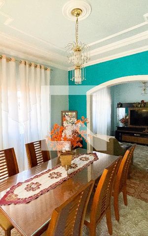 Casa à venda com 126m², 3 quartos e 1 vaga Casa à venda com 126m², 3 quartos e 1 vagaSala