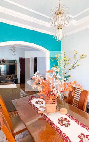 Casa à venda com 126m², 3 quartos e 1 vaga Casa à venda com 126m², 3 quartos e 1 vagaSala