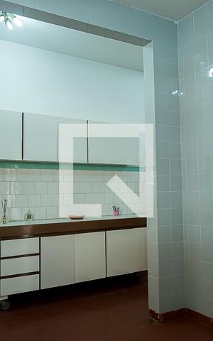 Casa à venda com 160m², 3 quartos e 1 vaga Casa à venda com 160m², 3 quartos e 1 vagaCozinha