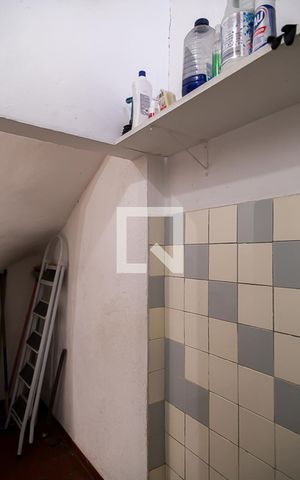 Casa à venda com 160m², 3 quartos e 1 vaga Casa à venda com 160m², 3 quartos e 1 vagaÁrea de Serviço