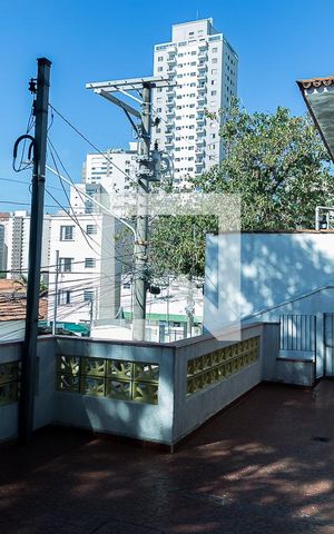 Casa à venda com 160m², 3 quartos e 1 vaga Casa à venda com 160m², 3 quartos e 1 vagaÁrea comum