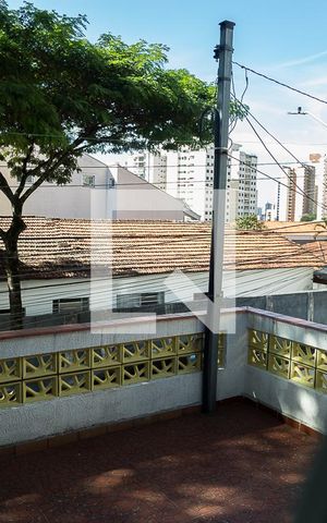 Casa à venda com 160m², 3 quartos e 1 vaga Casa à venda com 160m², 3 quartos e 1 vagaVista do Quarto 1