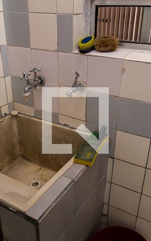 Casa à venda com 160m², 3 quartos e 1 vaga Casa à venda com 160m², 3 quartos e 1 vagaÁrea de Serviço - Tanque