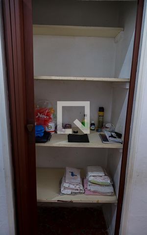 Casa à venda com 160m², 3 quartos e 1 vaga Casa à venda com 160m², 3 quartos e 1 vagaCozinha - Despensa