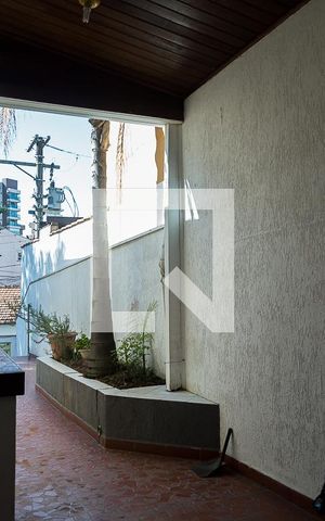 Casa à venda com 160m², 3 quartos e 1 vaga Casa à venda com 160m², 3 quartos e 1 vagaQuintal