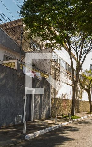Casa à venda com 160m², 3 quartos e 1 vaga Casa à venda com 160m², 3 quartos e 1 vagaFachada/ Plaquinha