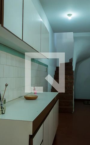 Casa à venda com 160m², 3 quartos e 1 vaga Casa à venda com 160m², 3 quartos e 1 vagaCozinha
