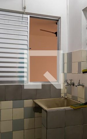 Casa à venda com 160m², 3 quartos e 1 vaga Casa à venda com 160m², 3 quartos e 1 vagaÁrea de Serviço