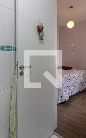 Casa à venda com 237m², 3 quartos e 4 vagas Casa à venda com 237m², 3 quartos e 4 vagasbanheiro da suíte1