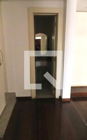 Apartamento para alugar com 242m², 4 quartos e 3 vagas Apartamento para alugar com 242m², 4 quartos e 3 vagasEntrada principal