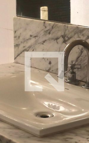 Apartamento para alugar com 242m², 4 quartos e 3 vagas Apartamento para alugar com 242m², 4 quartos e 3 vagasBanheiro 1