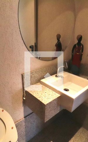 Apartamento para alugar com 242m², 4 quartos e 3 vagas Apartamento para alugar com 242m², 4 quartos e 3 vagasLavabo