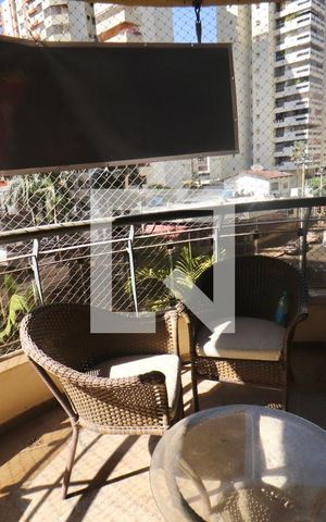 Apartamento para alugar com 242m², 4 quartos e 3 vagas Apartamento para alugar com 242m², 4 quartos e 3 vagasVaranda 2