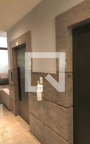 Apartamento para alugar com 242m², 4 quartos e 3 vagas Apartamento para alugar com 242m², 4 quartos e 3 vagasElevadores