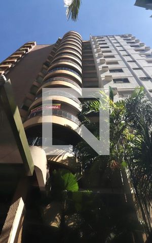 Apartamento para alugar com 242m², 4 quartos e 3 vagas Apartamento para alugar com 242m², 4 quartos e 3 vagasFachada do Prédio