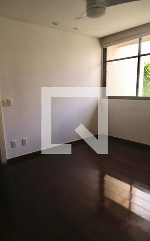 Apartamento para alugar com 242m², 4 quartos e 3 vagas Apartamento para alugar com 242m², 4 quartos e 3 vagasSala 3