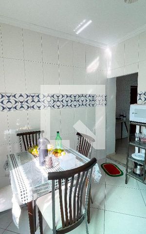 Casa à venda com 250m², 6 quartos e 8 vagasCozinha