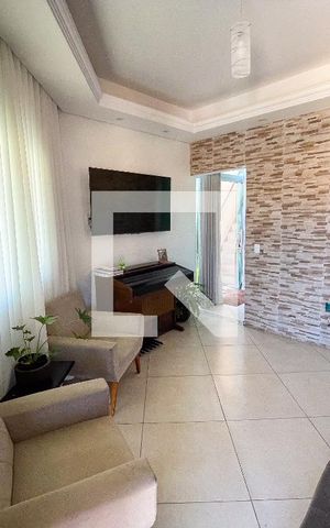 Casa à venda com 250m², 6 quartos e 8 vagasSala ( casa 2 )