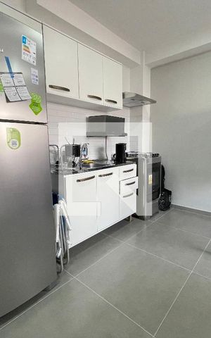 Apartamento à venda com 42m², 2 quartos e sem vaga Apartamento à venda com 42m², 2 quartos e sem vagaCozinha