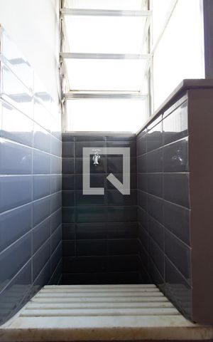 Apartamento à venda com 48m², 1 quarto e 1 vaga Apartamento à venda com 48m², 1 quarto e 1 vagaDetalhe da área de serviço