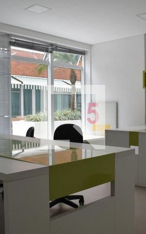 Studio para alugar com 33m², 1 quarto e sem vagaÁrea comum - Coworking