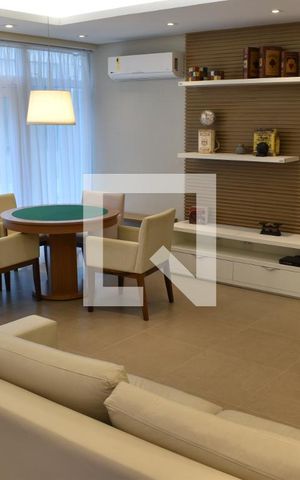 Studio para alugar com 33m², 1 quarto e sem vagaÁrea comum - Salão de festas