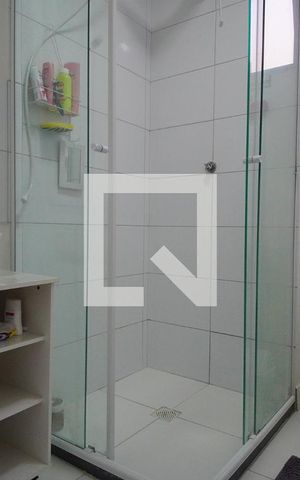 Apartamento para alugar com 48m², 2 quartos e 1 vagaBanheiro Corredor