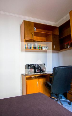 Casa à venda com 174m², 3 quartos e 2 vagas Casa à venda com 174m², 3 quartos e 2 vagasQuarto 3