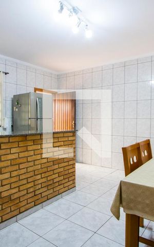 Casa à venda com 174m², 3 quartos e 2 vagas Casa à venda com 174m², 3 quartos e 2 vagasCopa/Cozinha