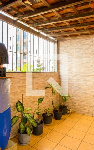 Casa à venda com 174m², 3 quartos e 2 vagas Casa à venda com 174m², 3 quartos e 2 vagasQuintal/Espaço gourmet