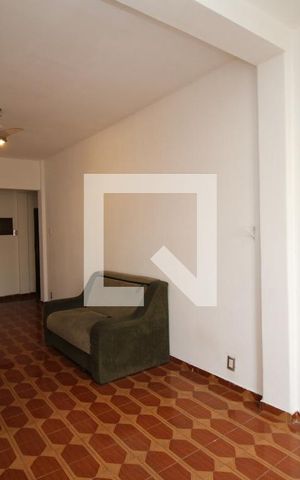 Apartamento à venda com 71m², 3 quartos e sem vagaSala
