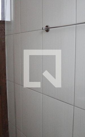 Apartamento para alugar com 50m², 2 quartos e sem vaga Apartamento para alugar com 50m², 2 quartos e sem vagaBanheiro