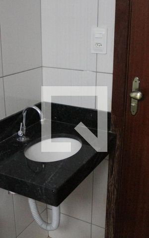 Apartamento para alugar com 50m², 2 quartos e sem vaga Apartamento para alugar com 50m², 2 quartos e sem vagaBanheiro