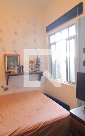 Casa à venda com 268m², 5 quartos e 3 vagasQuarto 2
