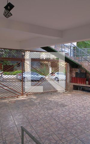Casa à venda com 268m², 5 quartos e 3 vagasÁrea comum