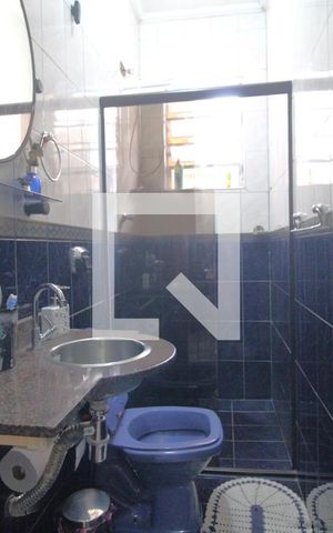 Casa à venda com 268m², 5 quartos e 3 vagasBanheiro