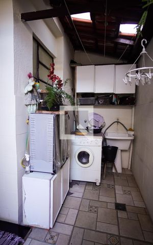 Casa de condomínio à venda com 117m², 4 quartos e 2 vagas Casa de condomínio à venda com 117m², 4 quartos e 2 vagasÁrea de Serviço