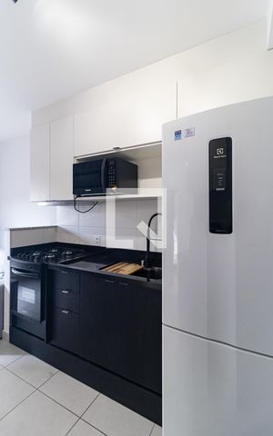 Apartamento à venda com 33m², 2 quartos e sem vaga Apartamento à venda com 33m², 2 quartos e sem vagaCozinha