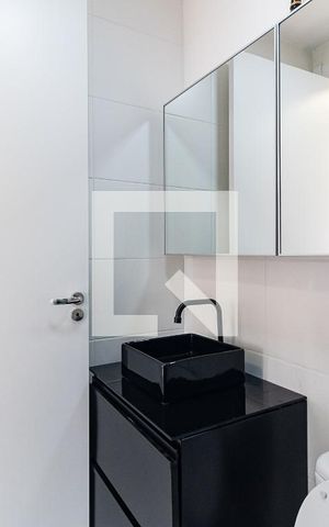 Apartamento à venda com 33m², 2 quartos e sem vaga Apartamento à venda com 33m², 2 quartos e sem vagaBanheiro