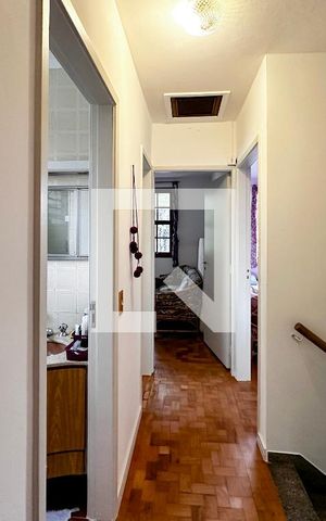 Casa para alugar com 102m², 4 quartos e 1 vagaCorredor Quartoos