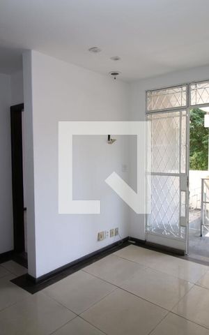 Casa à venda com 220m², 3 quartos e 1 vagaSala