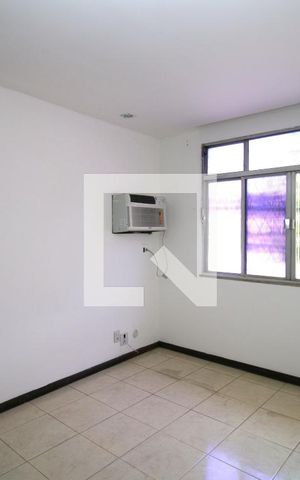 Casa à venda com 220m², 3 quartos e 1 vagaQuarto 1- Suíte