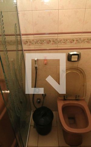 Casa à venda com 220m², 3 quartos e 1 vagaBanheiro da suíte 1