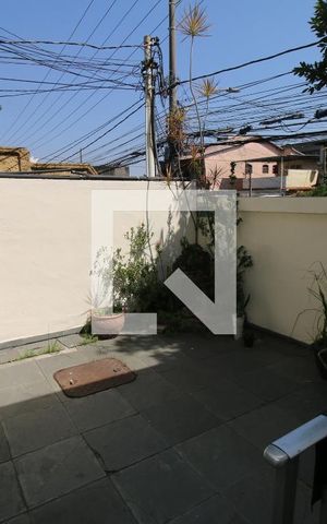 Casa à venda com 220m², 3 quartos e 1 vagaQuintal