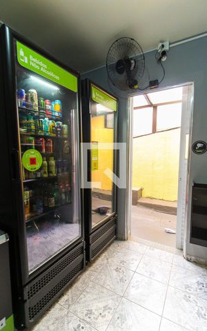 Apartamento à venda com 54m², 2 quartos e 1 vagaMercado