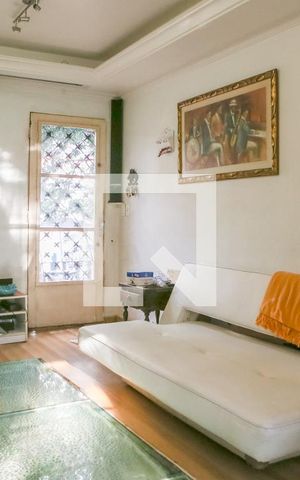 Casa para alugar com 300m², 5 quartos e 1 vaga Casa para alugar com 300m², 5 quartos e 1 vagaSala
