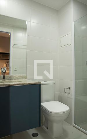 Studio para alugar com 27m², 1 quarto e sem vaga Studio para alugar com 27m², 1 quarto e sem vagaBanheiro
