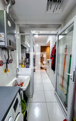 Apartamento à venda com 72m², 2 quartos e 1 vagaÁrea de Serviço